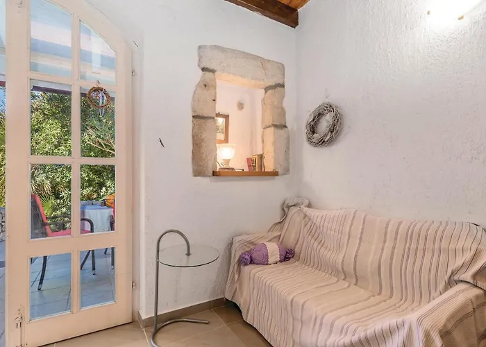 Beautiful In Barbat *