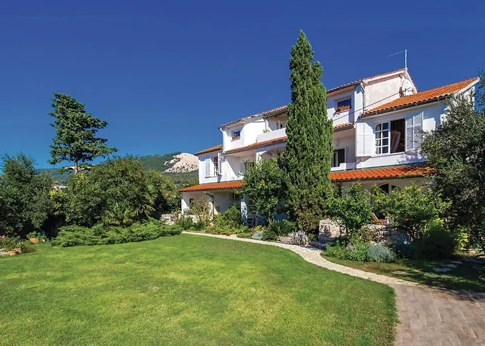 Beautiful In Barbat 아파트 *