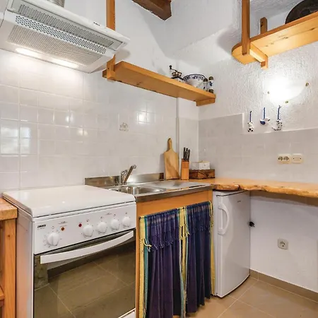 Apartment Beautiful In Barbat