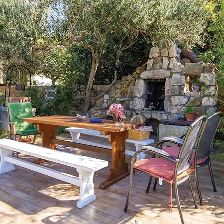 아파트 Pet Friendly In Barbat