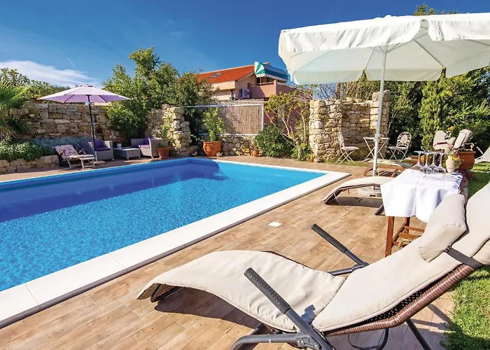 Beautiful In Barbat Appartement